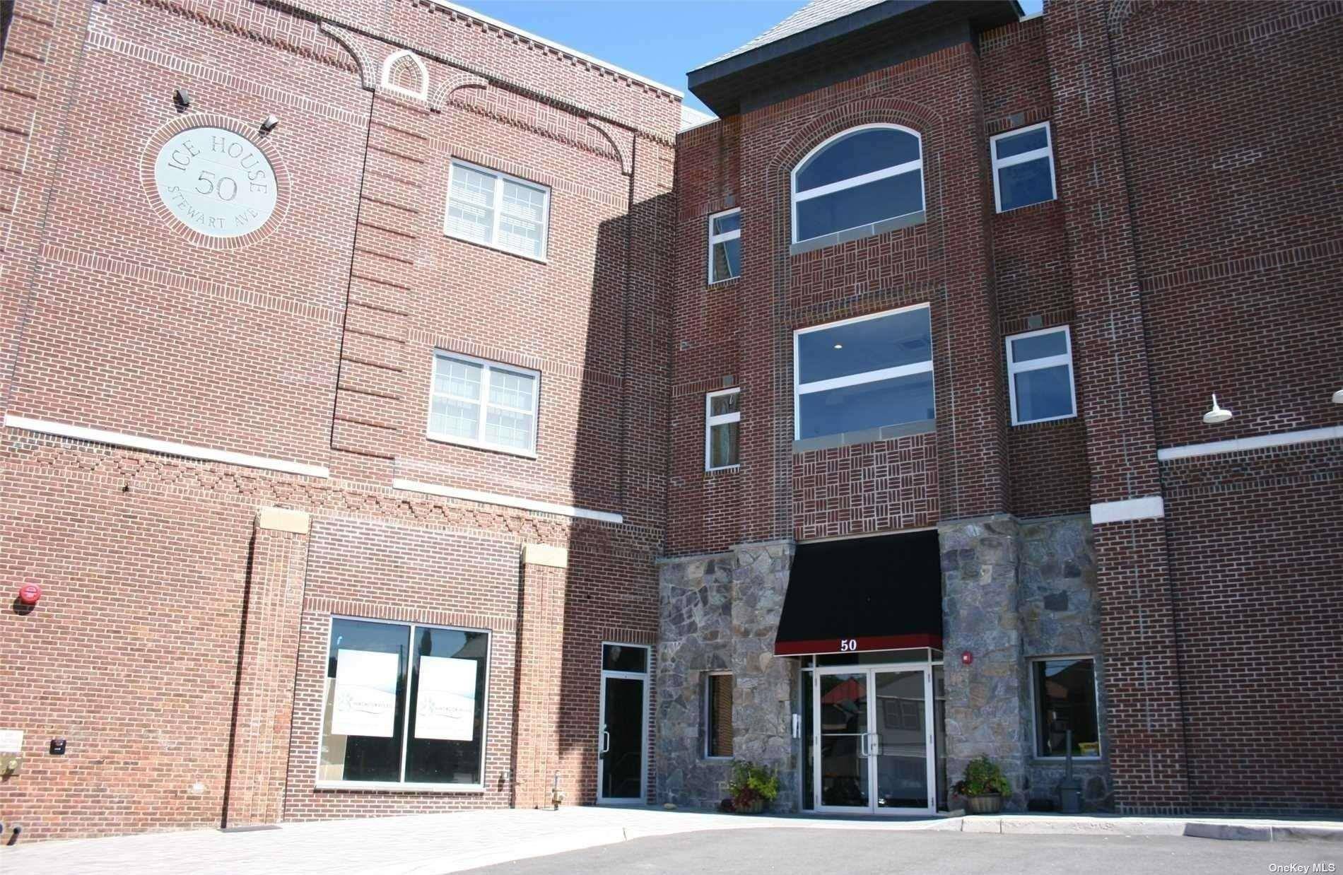 Huntington, NY 11743,50 - 2G Stewart AVE #2G