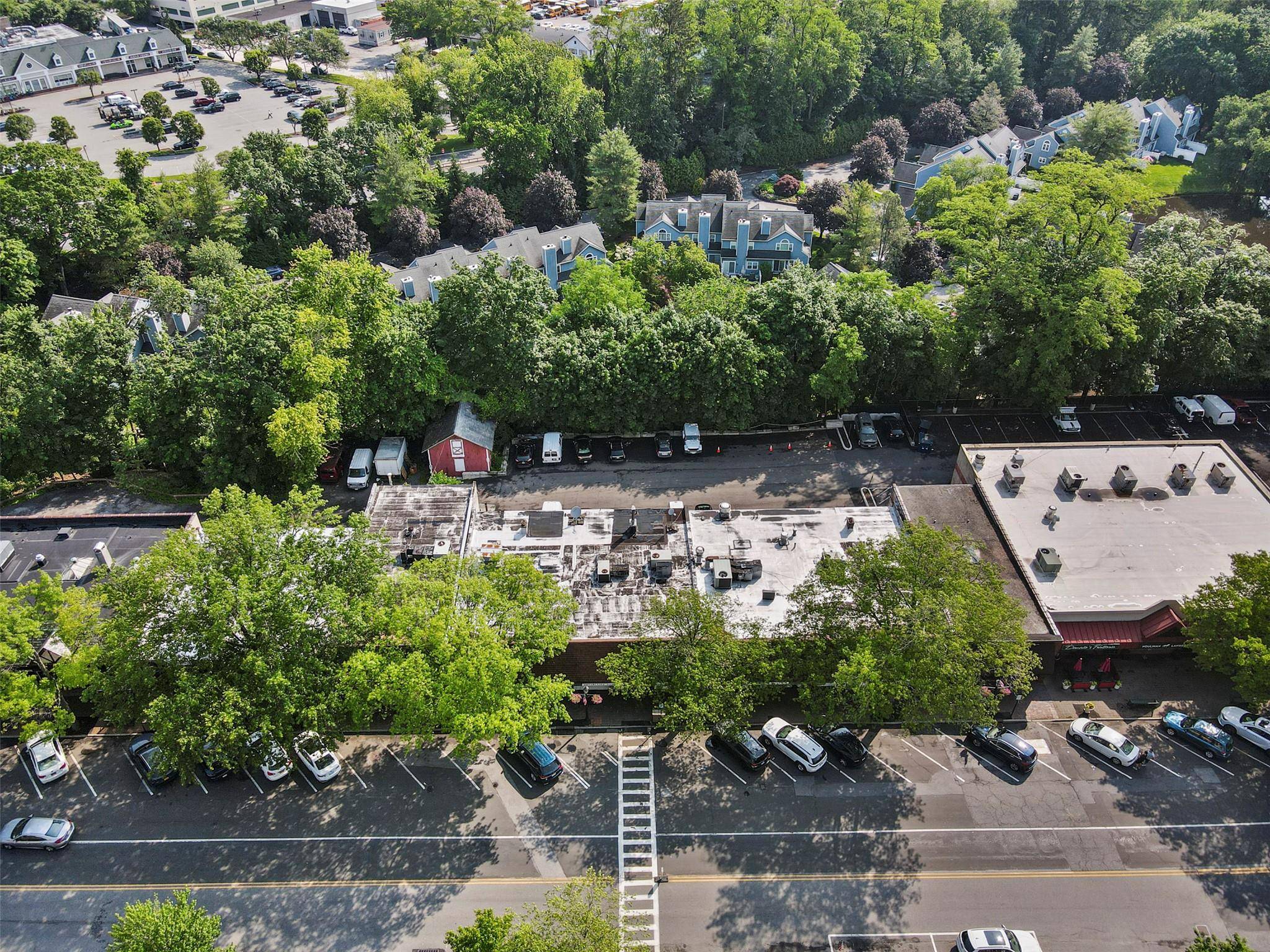 Briarcliff Manor, NY 10510,1159-1177 Pleasantville Rd