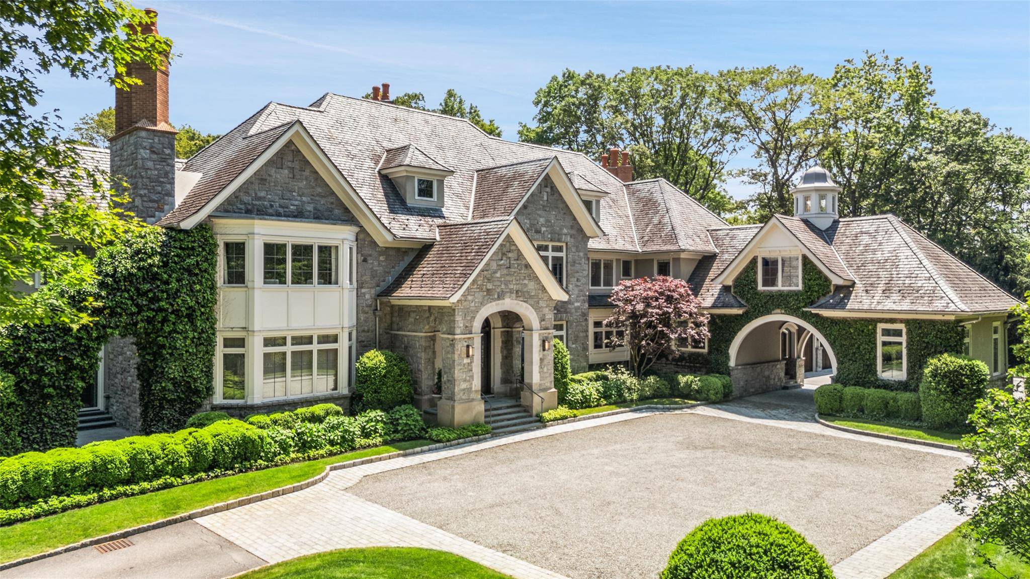Armonk, NY 10504,3 Terrace CIR