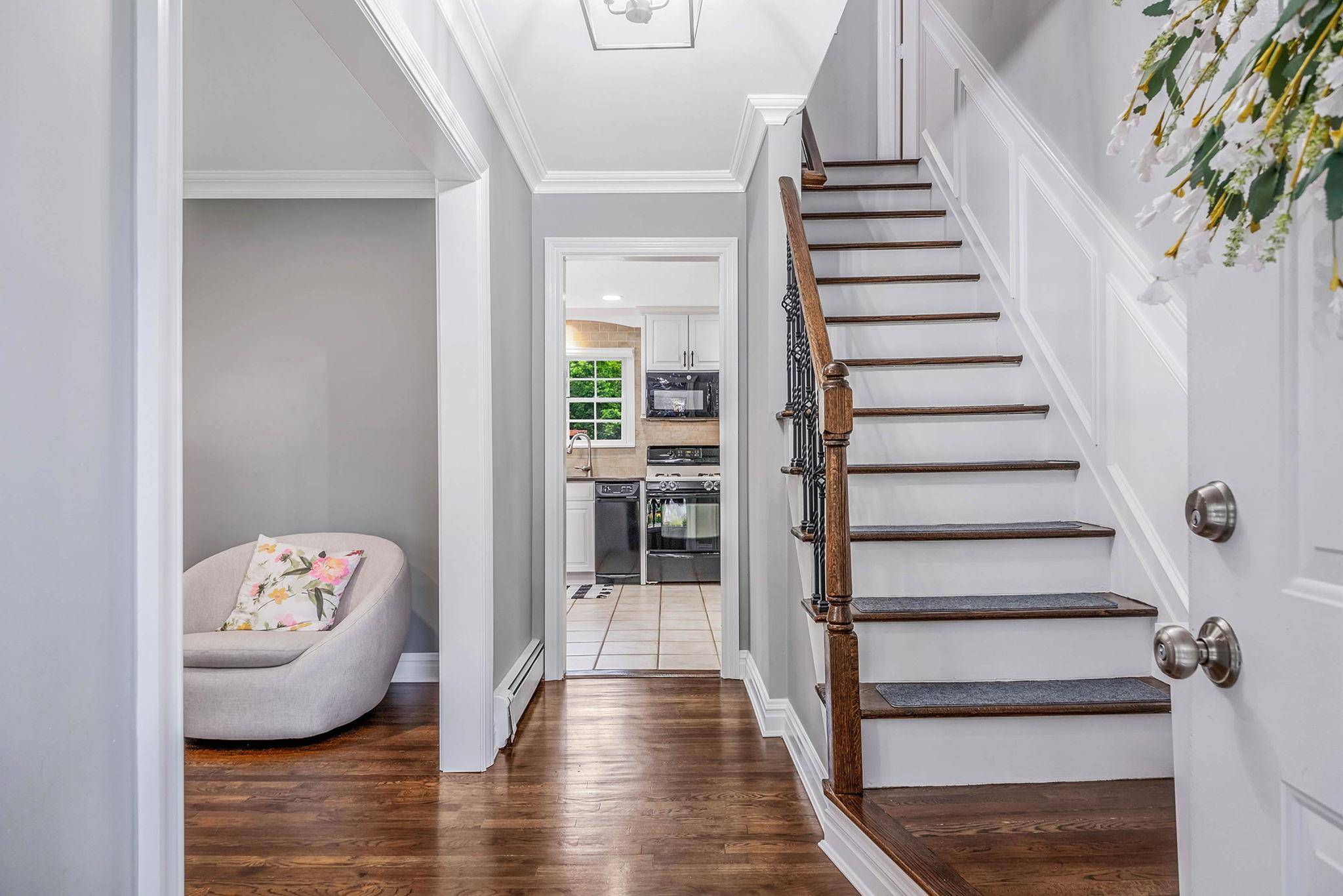 Smithtown, NY 11787,15 Format LN