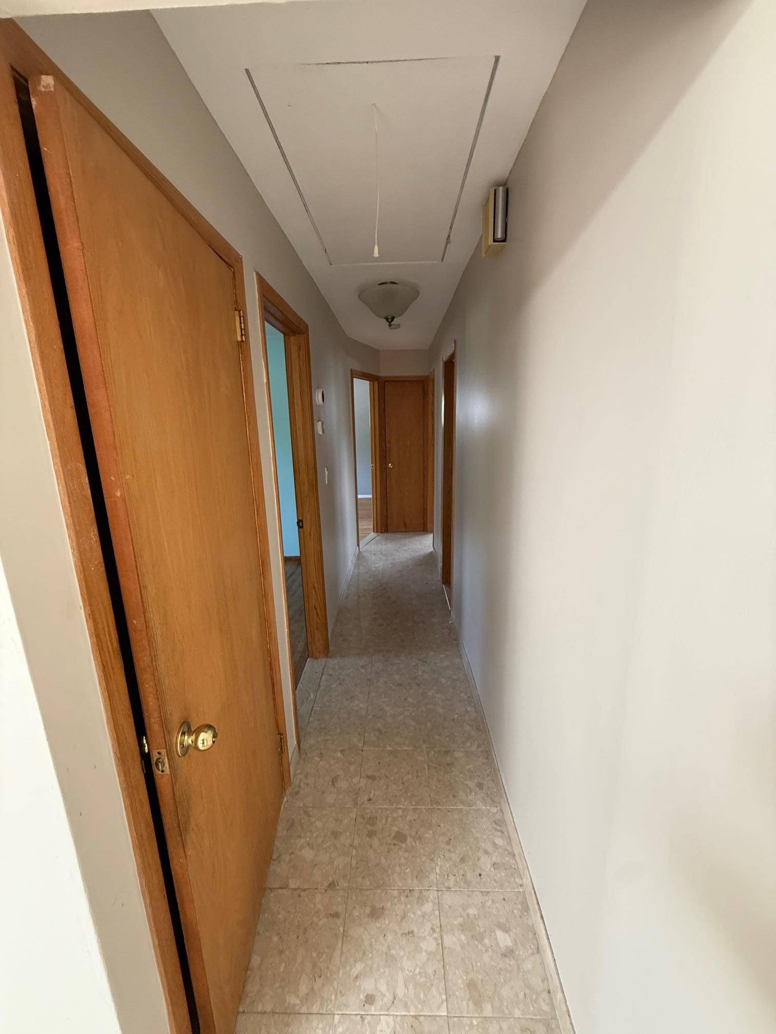 Albertson, NY 11507,109 Nassau DR