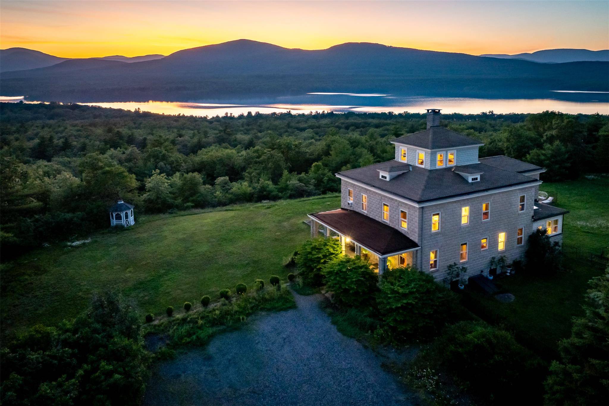 West Hurley, NY 12491,169 Baker RD