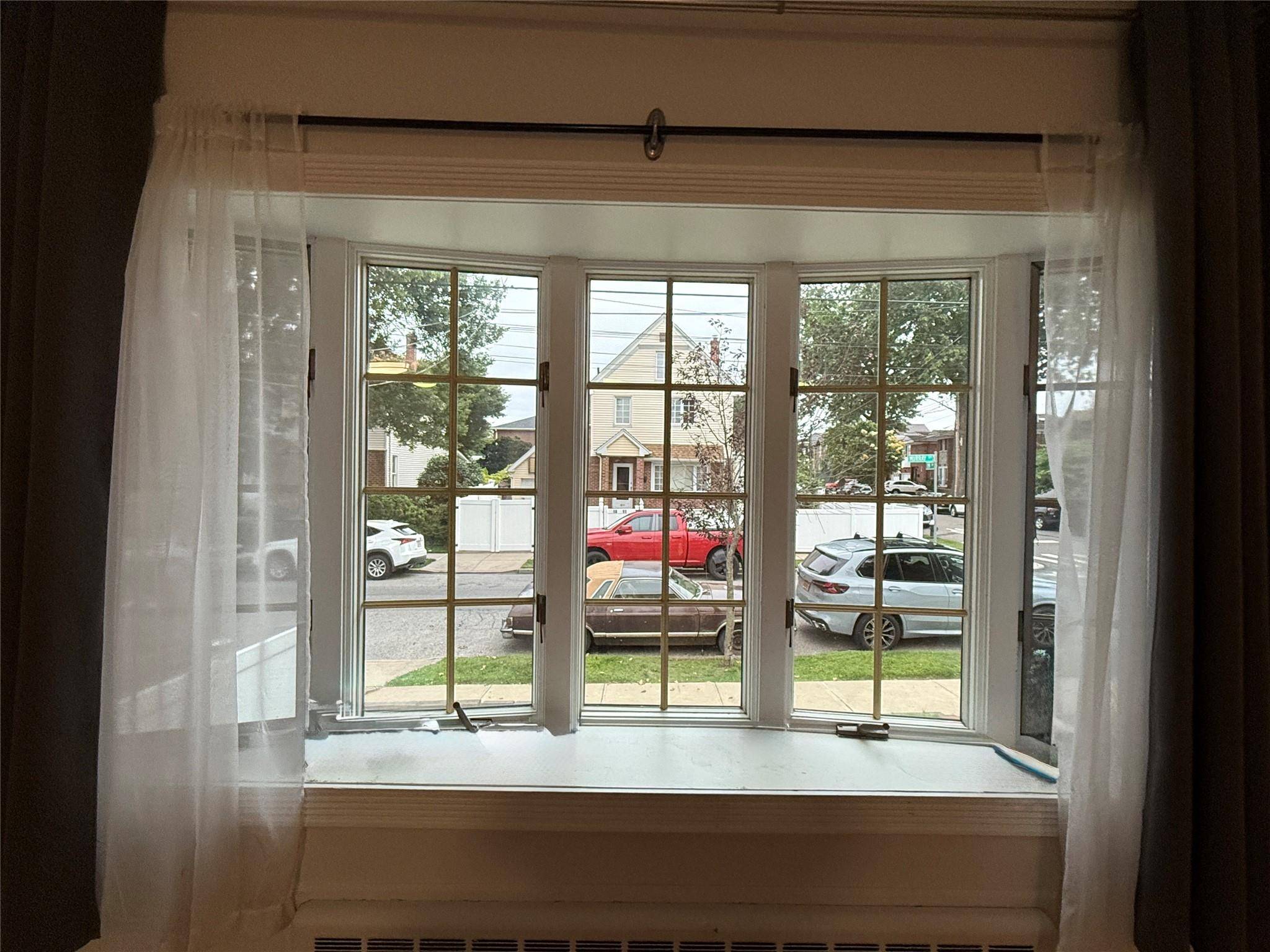 Whitestone, NY 11357,18-20 Murray ST