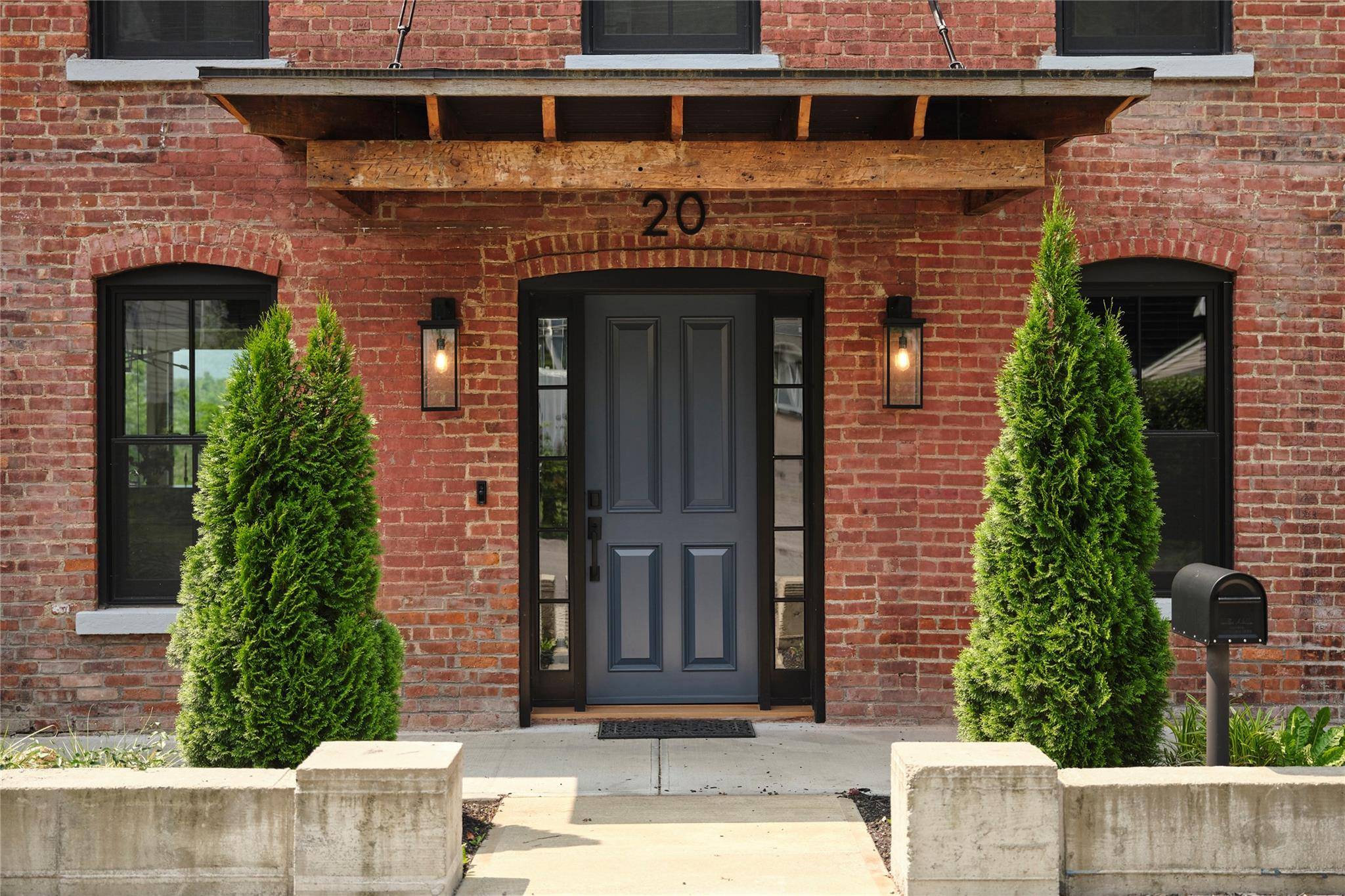 Beacon, NY 12508,20 Paye AVE