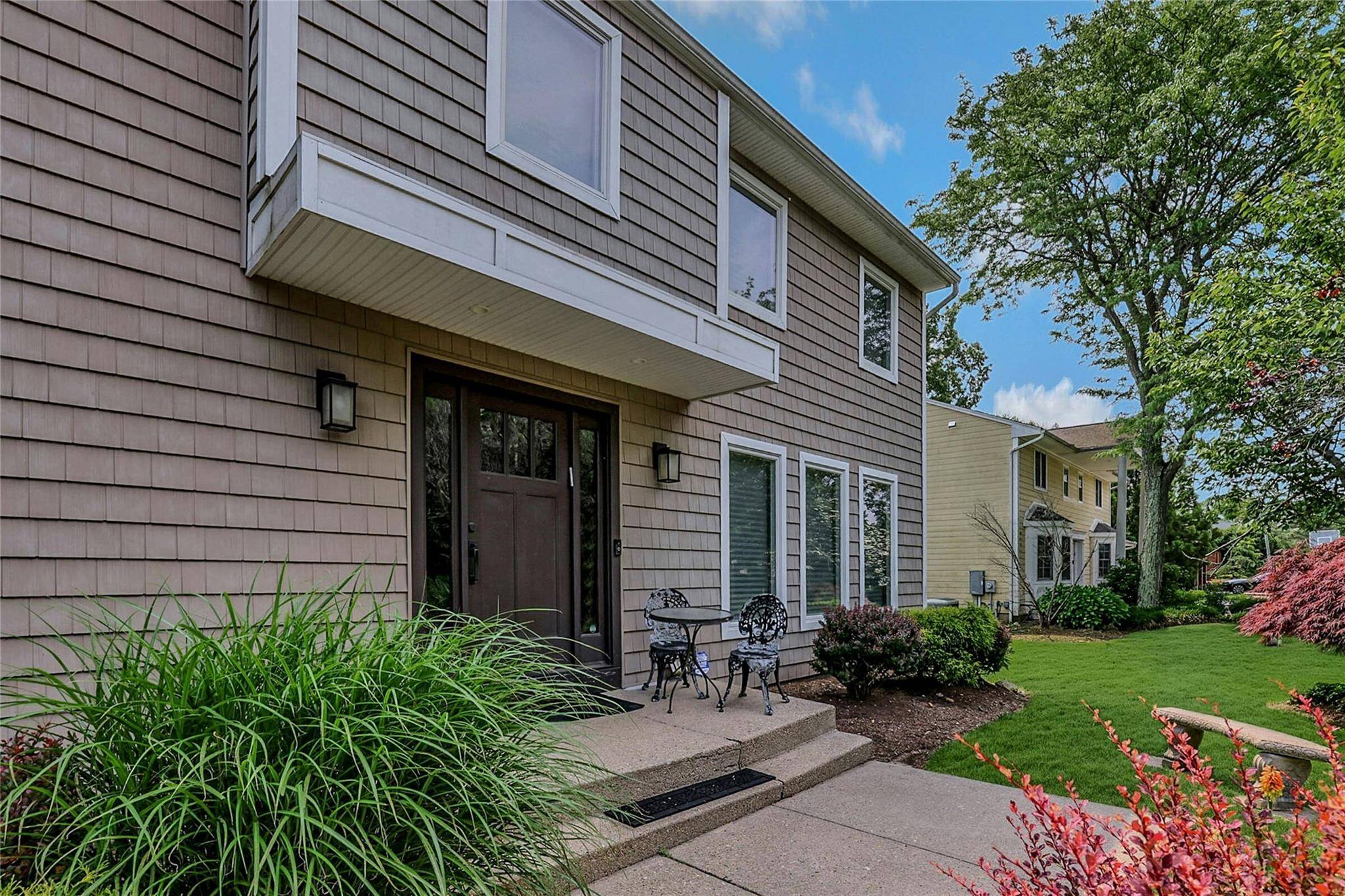 Woodbury, NY 11797,15 Turret LN