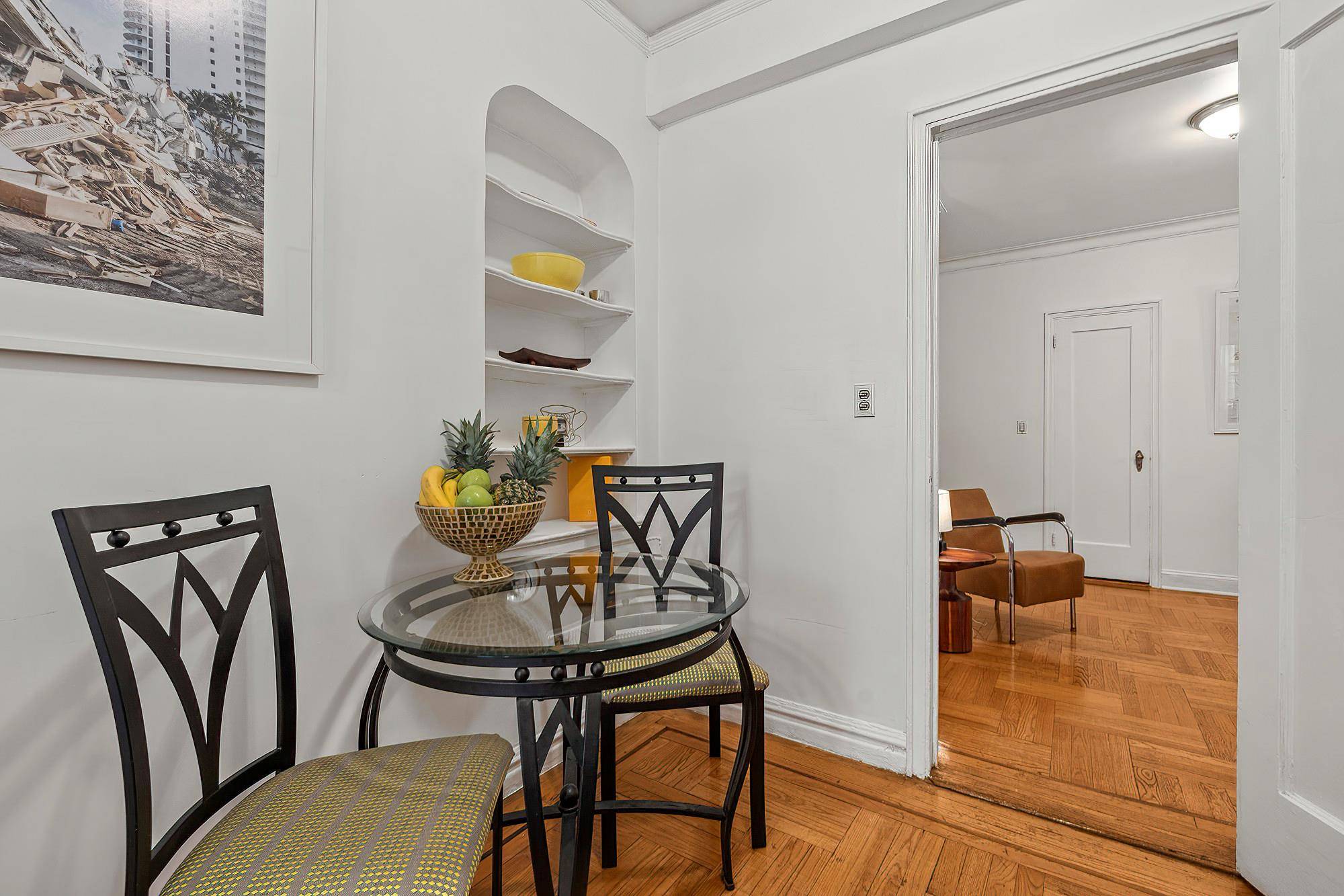 Bronx, NY 10467,601 Pelham Pkwy #516