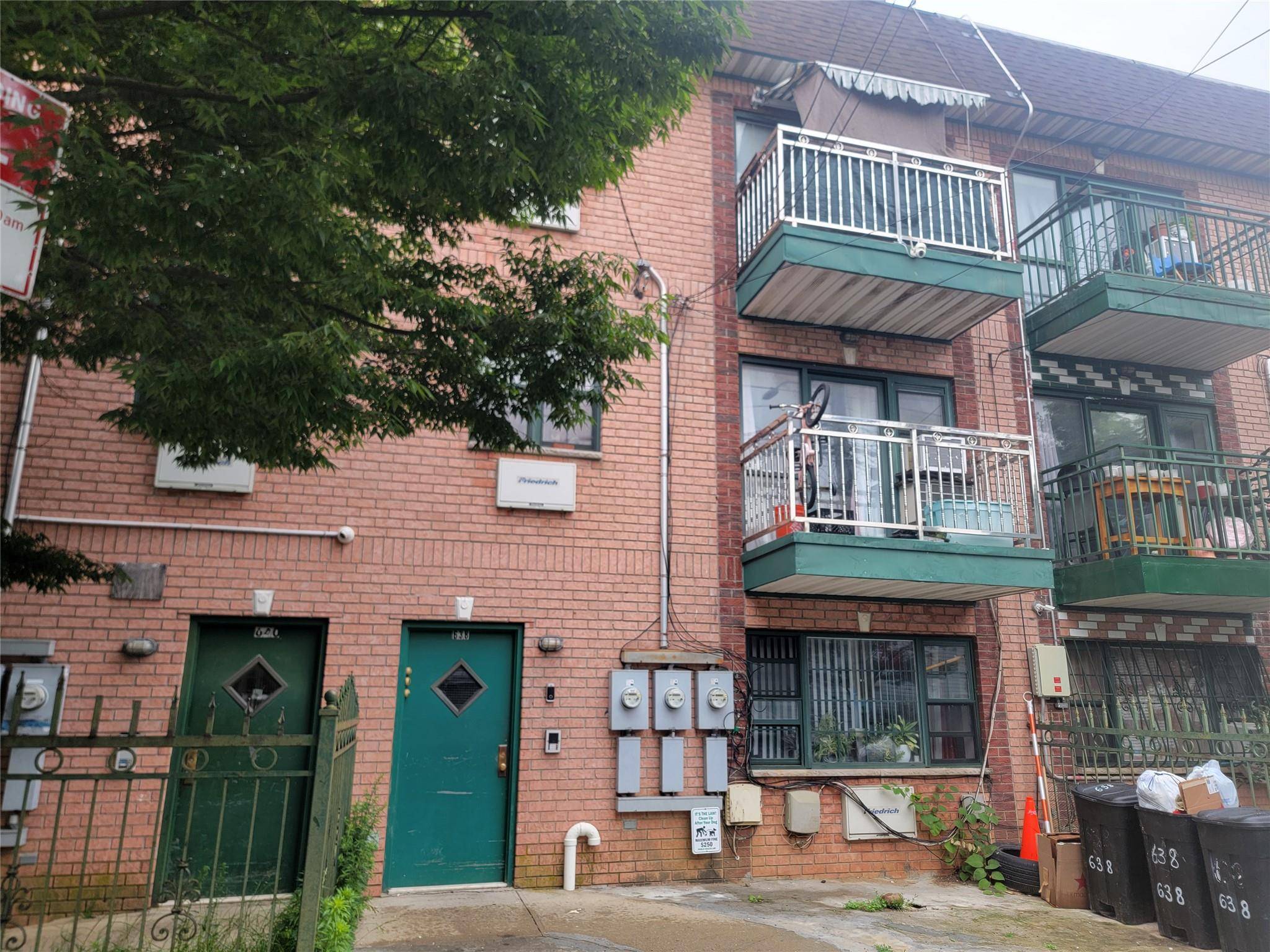Far Rockaway, NY 11691,638 Grassmere TER