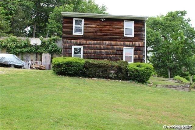 Huntington, NY 11743,322 Cuba Hill RD