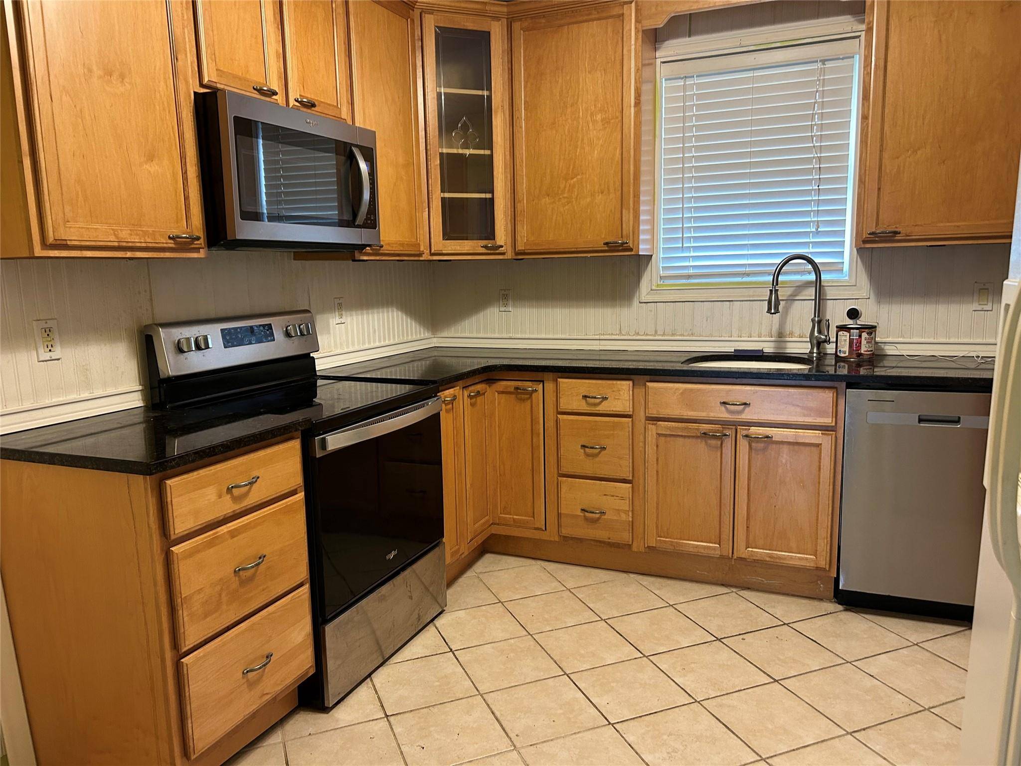 Poughkeepsie, NY 12601,42 Columbia ST