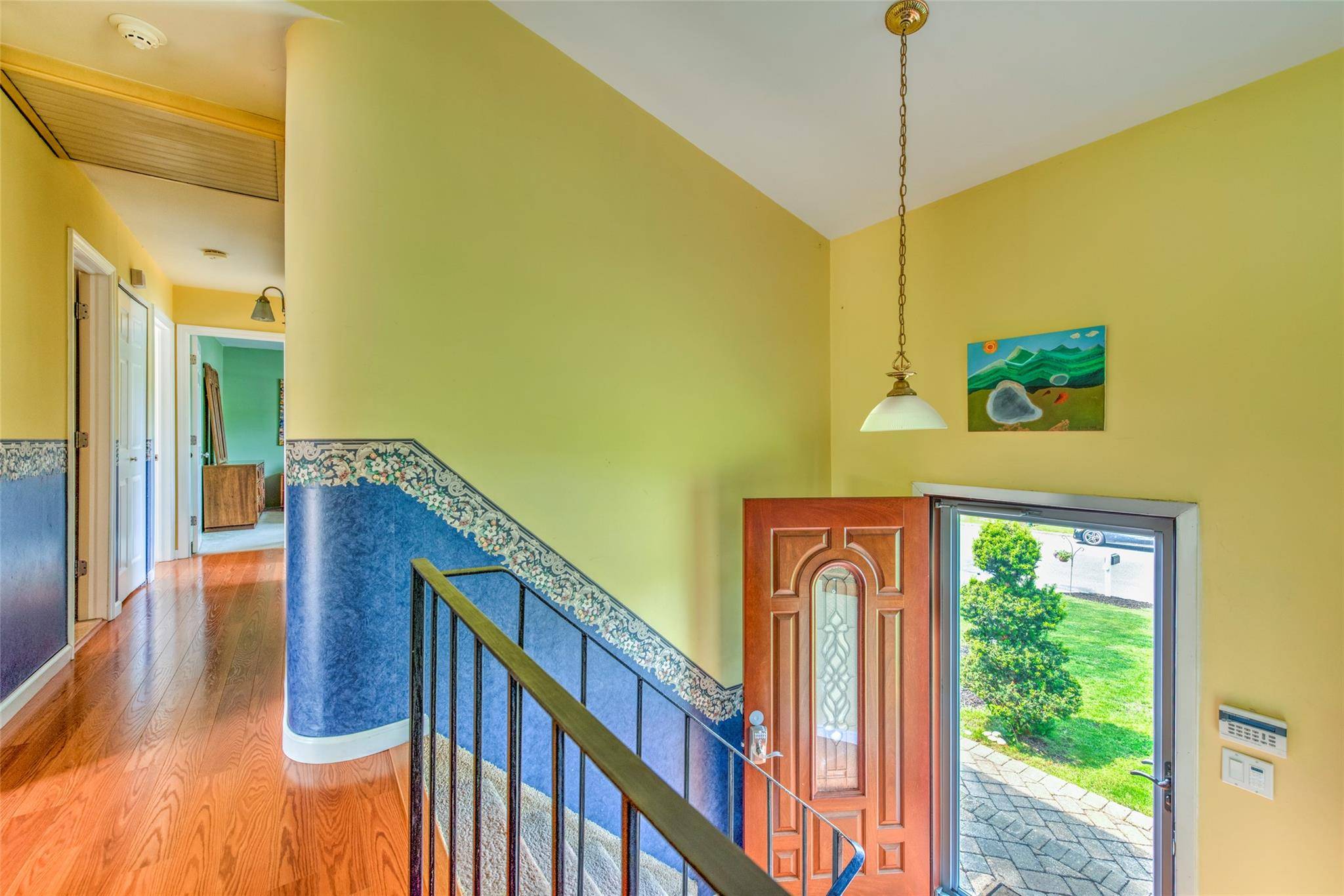 East Setauket, NY 11733,3 Twig CT