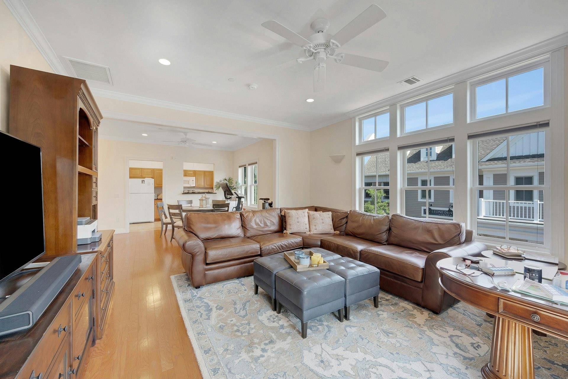 Armonk, NY 10504,400 Main ST #6