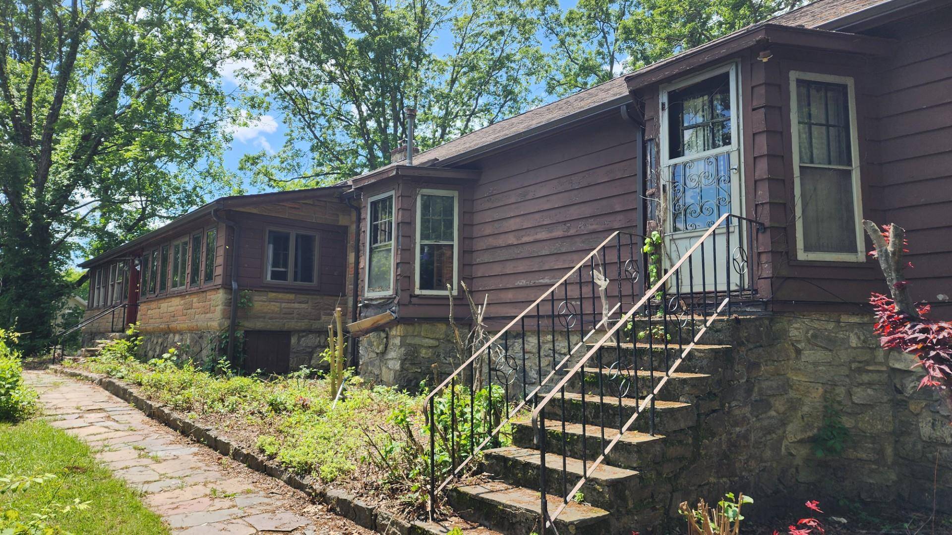 Patterson, NY 12563,41 Bear Hill RD