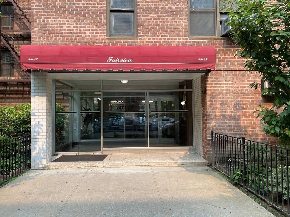 Jackson Heights, NY 11372,33-47 91st ST #5A