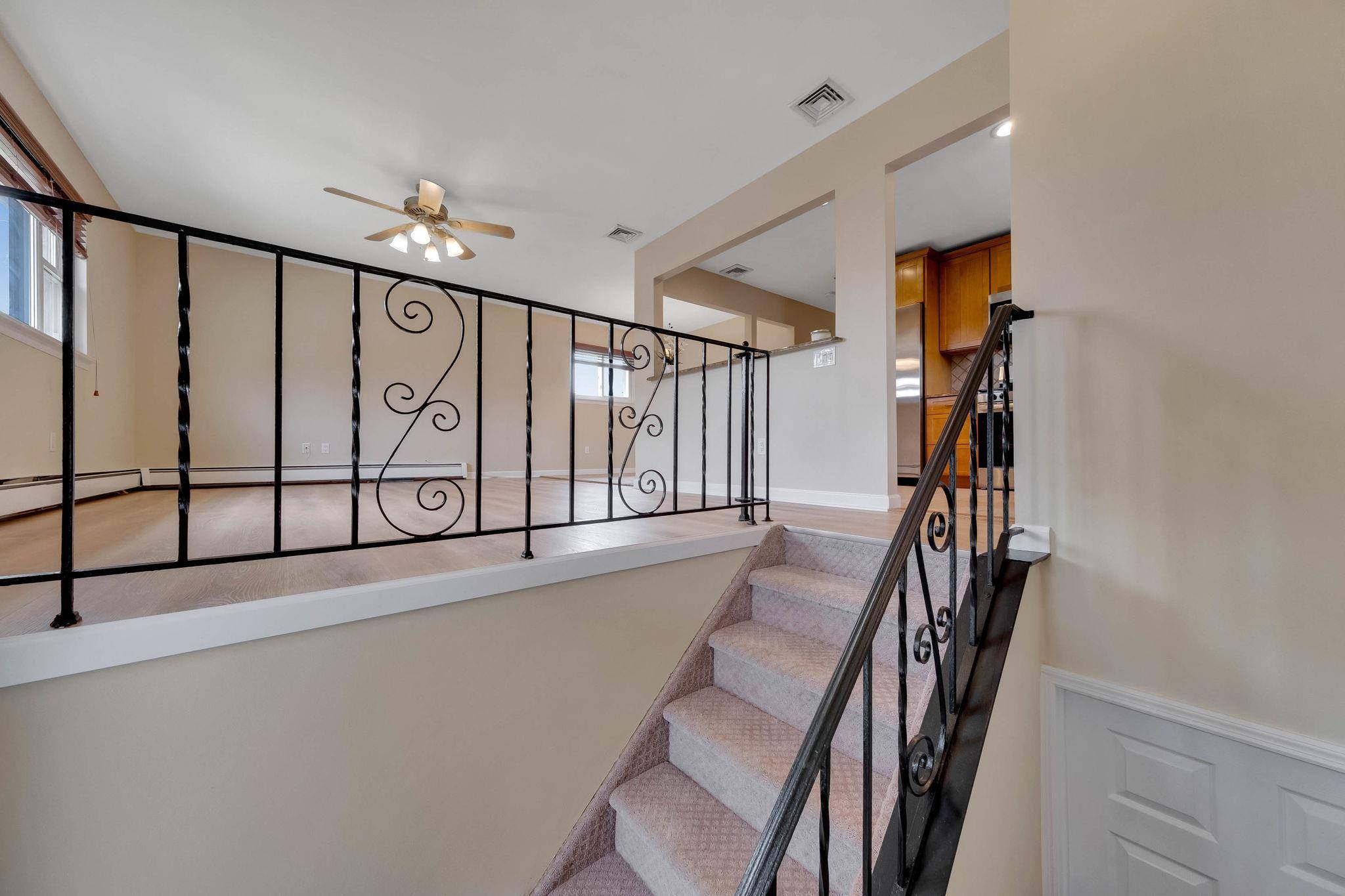 Ronkonkoma, NY 11779,106 Bay AVE