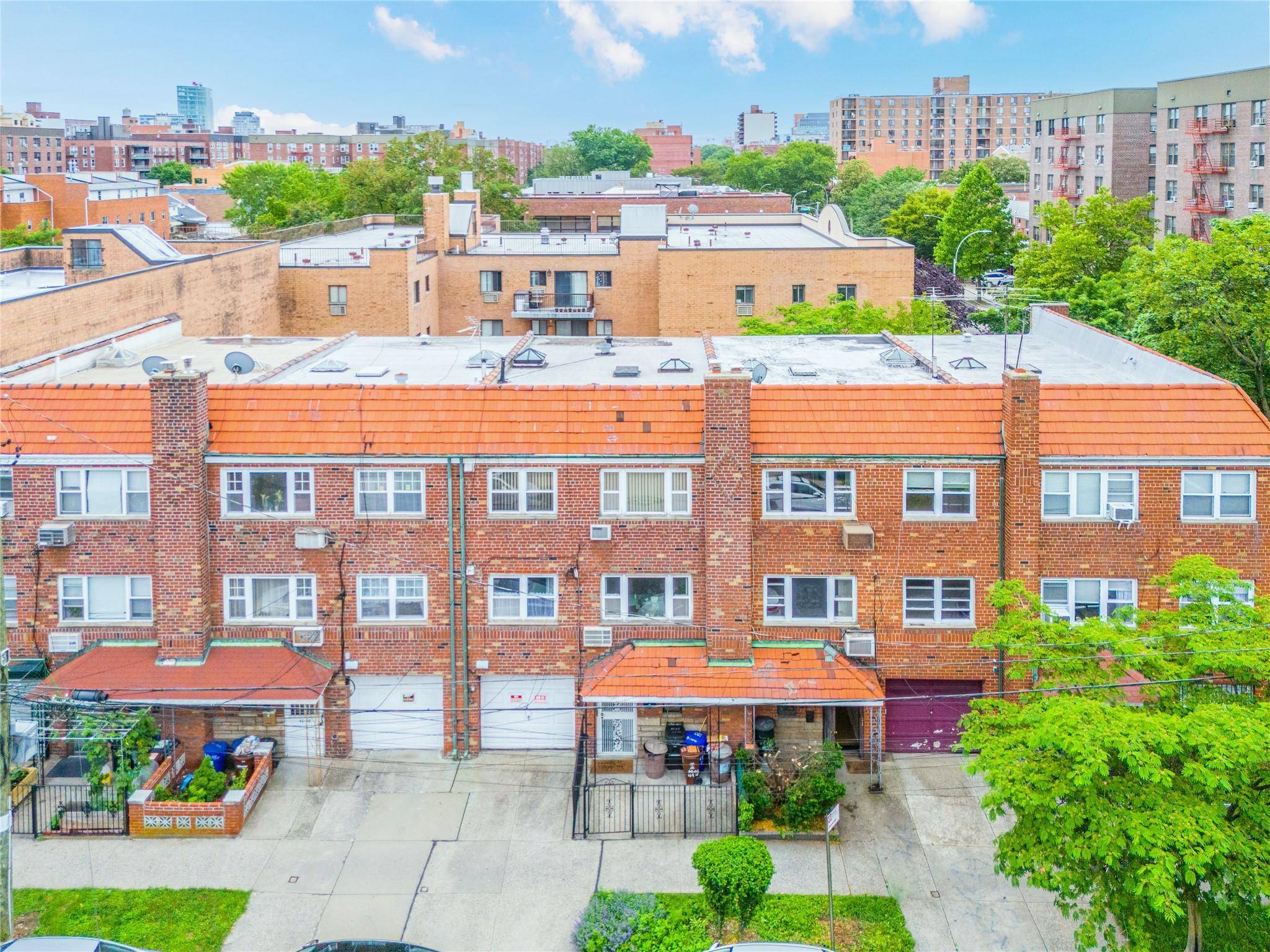 Flushing, NY 11354,40-04 149th Street Street