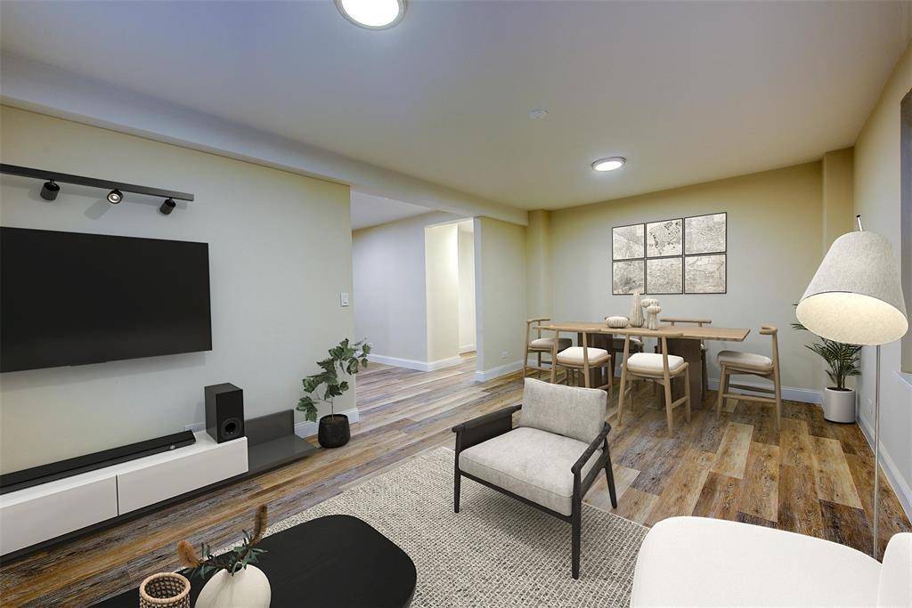 Forest Hills, NY 11375,71--36 110th ST #1/L