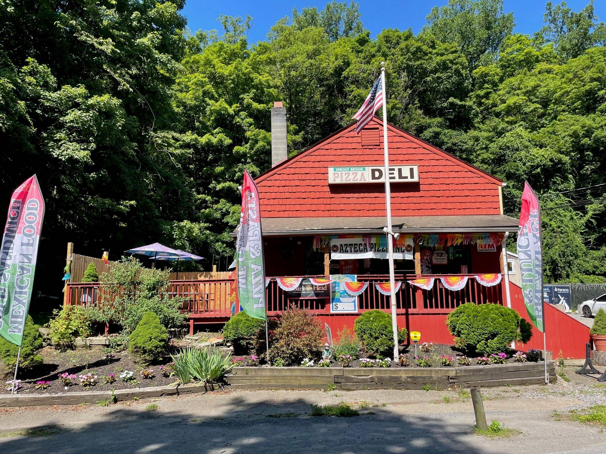 Garrison, NY 10524,407 Sprout Brook RD