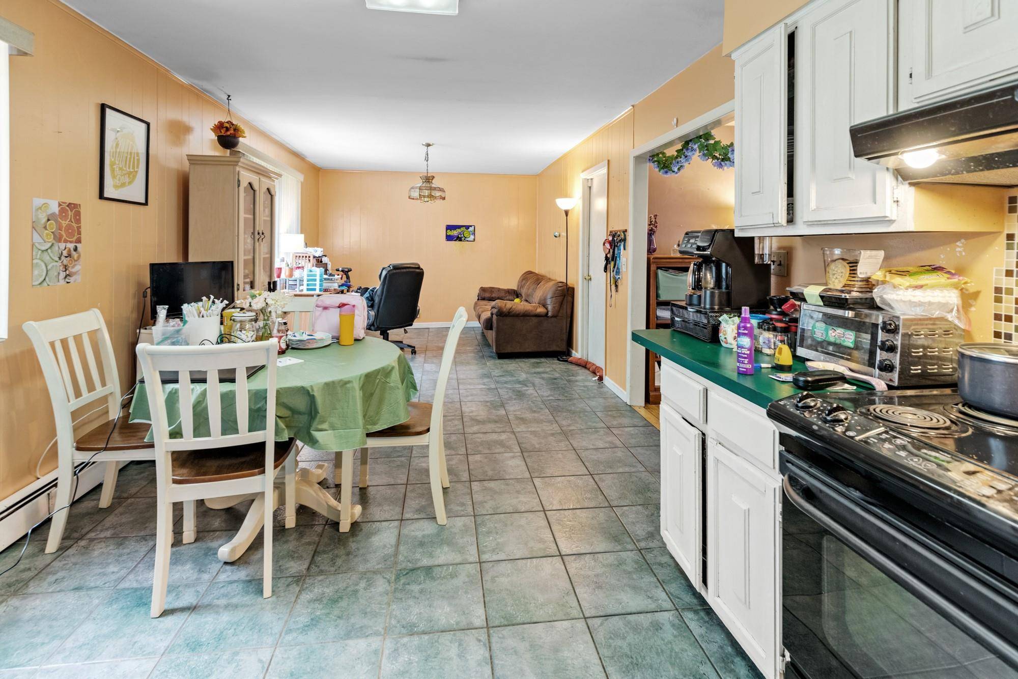 Shirley, NY 11967,18 Happy Acres DR