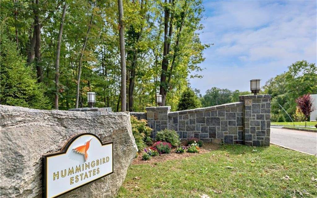 Carmel, NY 10509,72 Root AVE