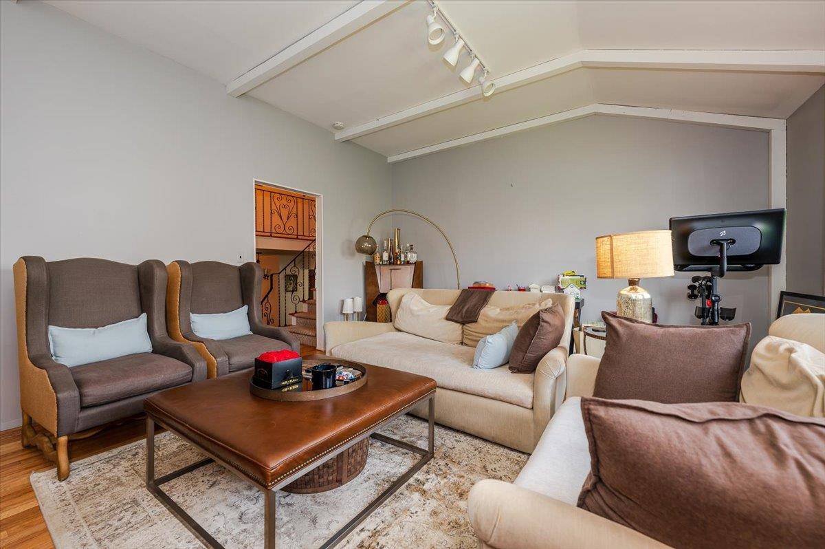 Atlantic Beach, NY 11509,77 Tioga AVE