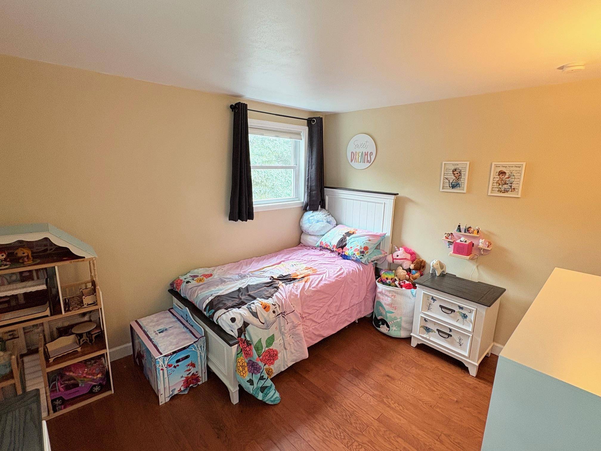 Centereach, NY 11720,93 Holiday Park DR