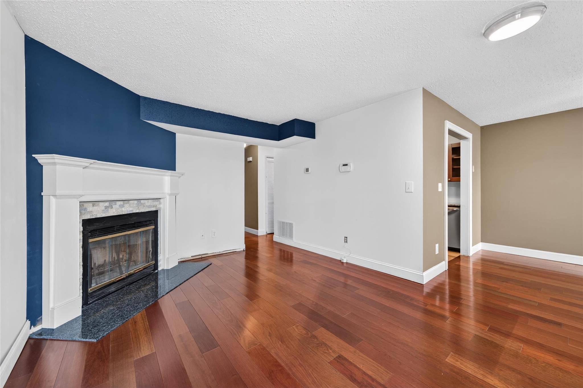 Chester, NY 10918,3107 Whispering HLS