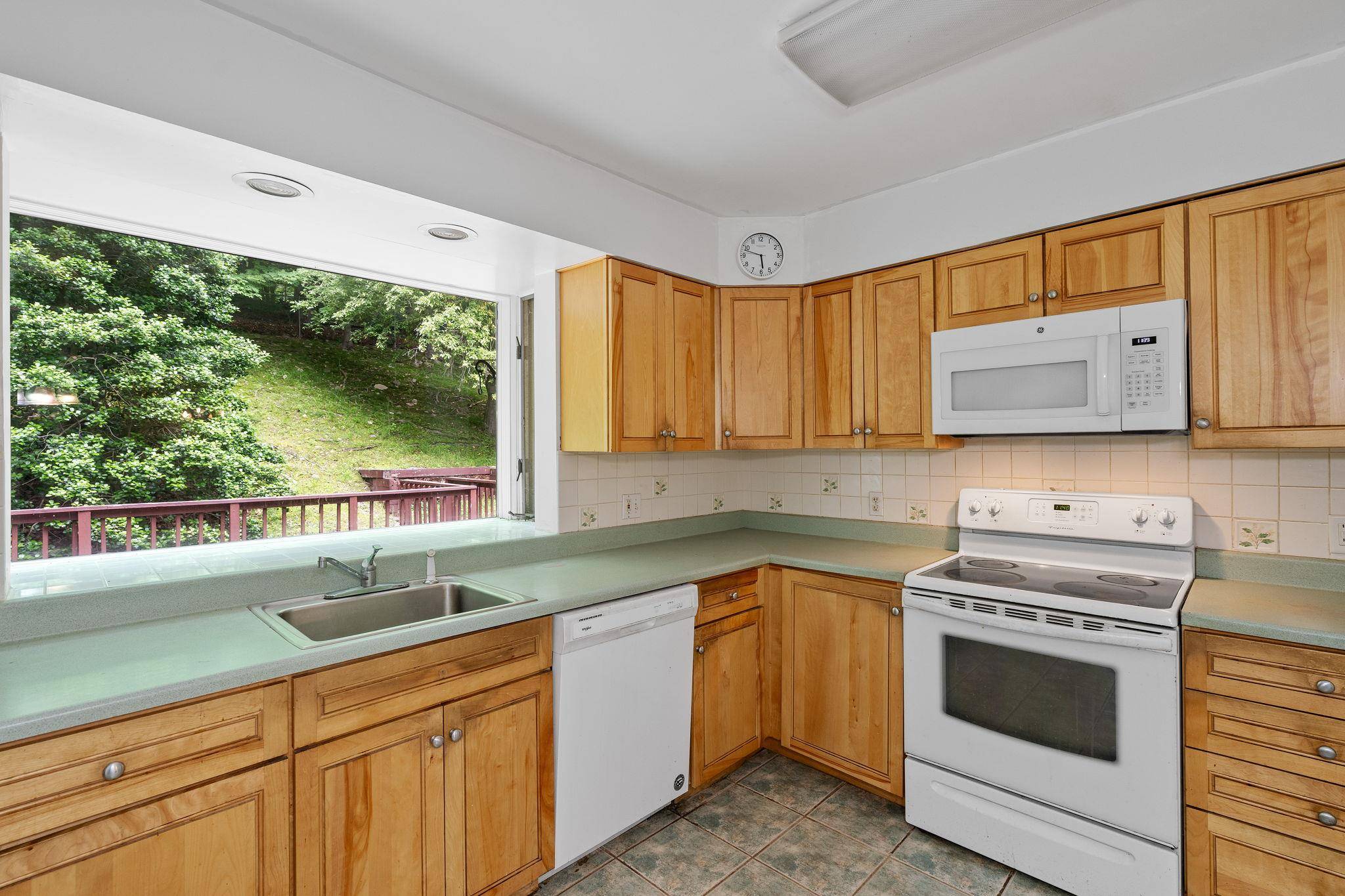 Cold Spring, NY 10516,39 Knollwood LN
