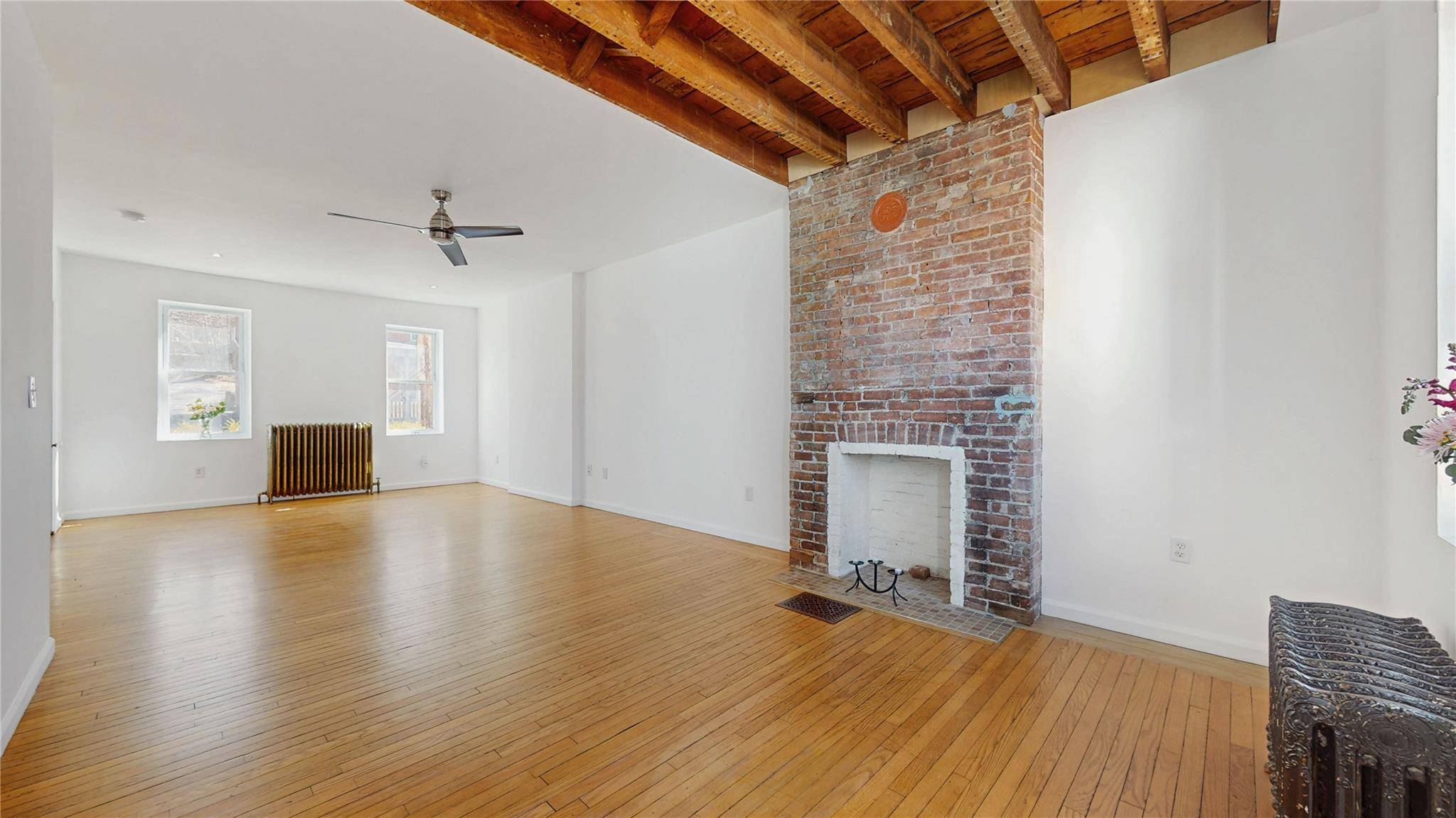 Poughkeepsie, NY 12601,42 S Bridge ST