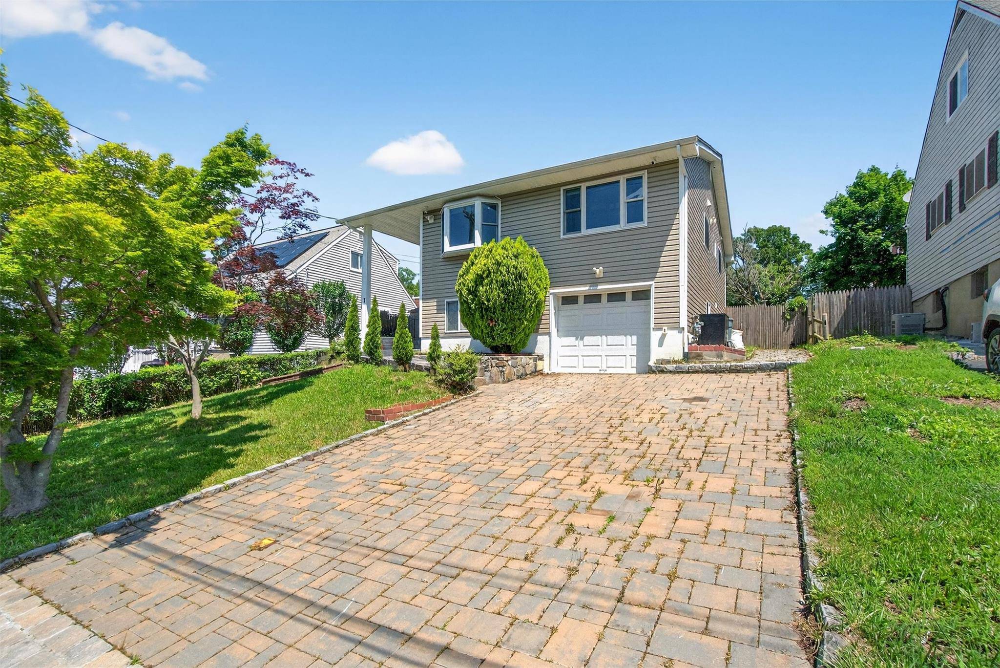 Ossining, NY 10562,7 Fuller RD