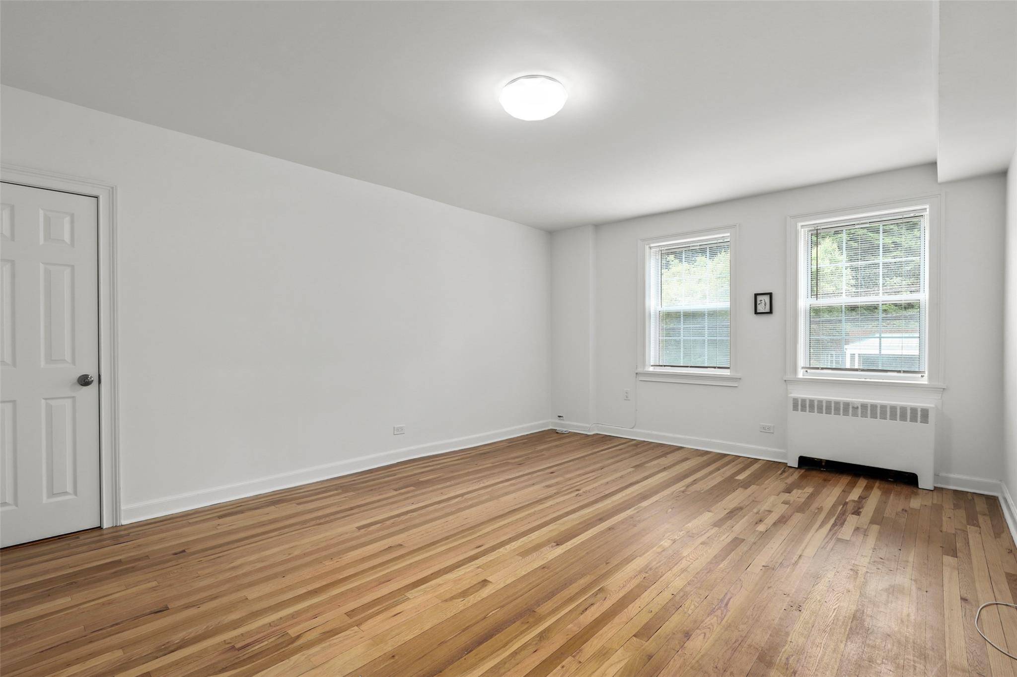 Bedford, NY 10506,633 Old Post RD #2-7