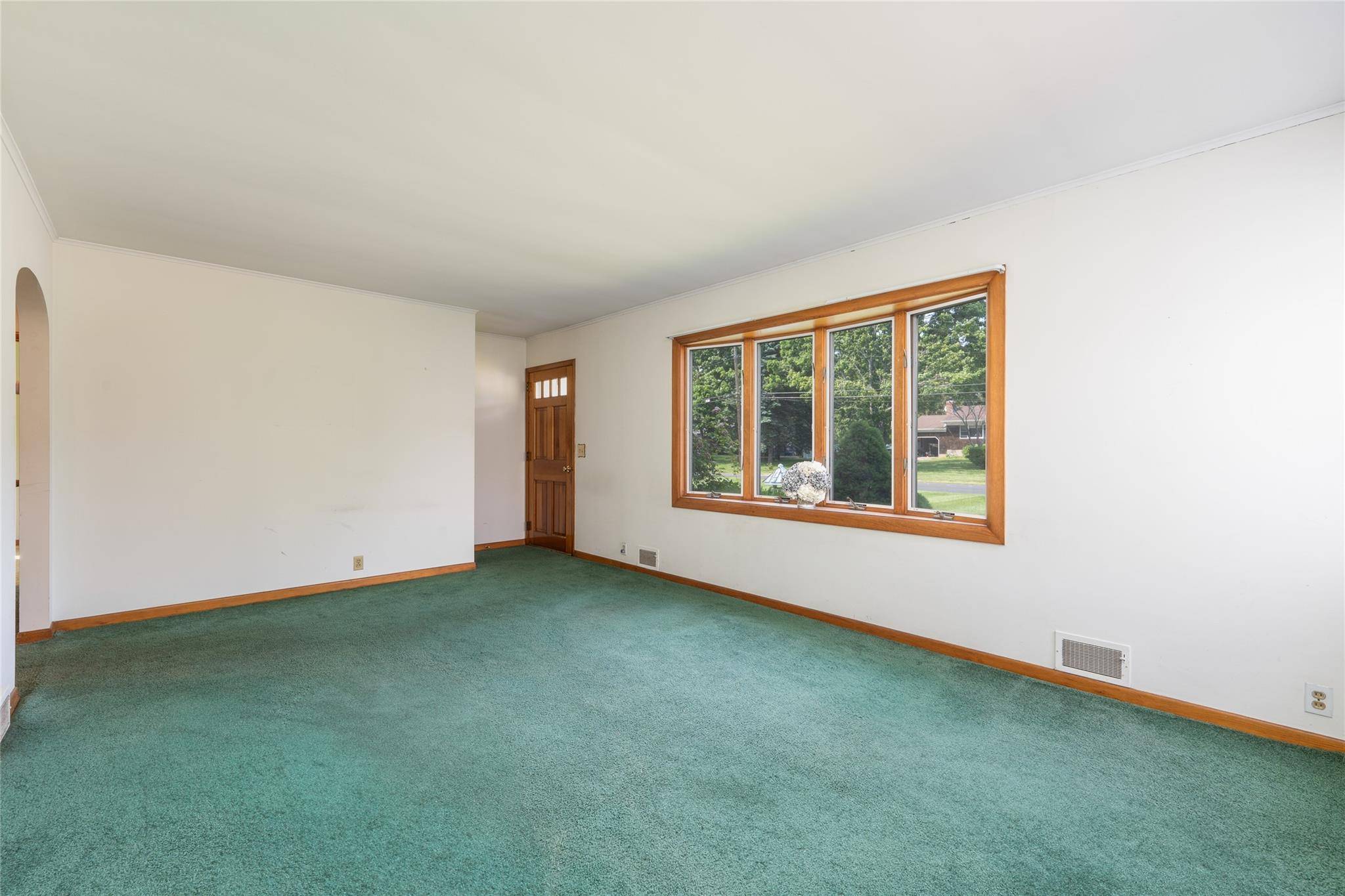 Cutchogue, NY 11935,3000 Pequash AVE