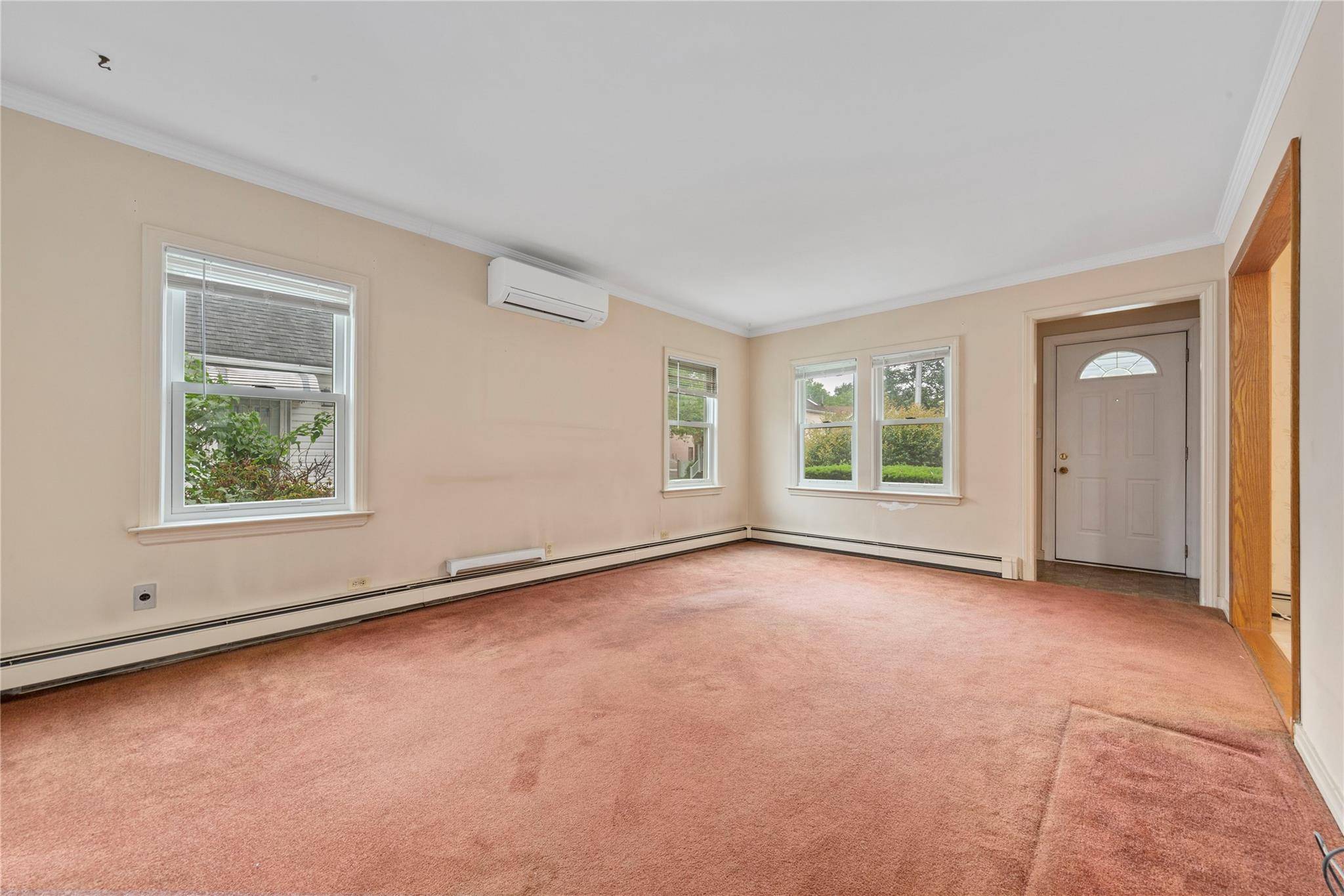 Fresh Meadows, NY 11365,48-67 187th ST