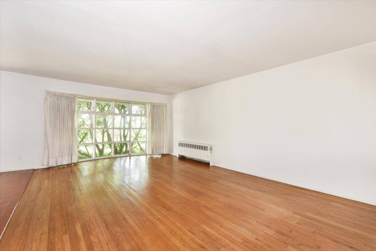 Merrick, NY 11566,1903 George CT
