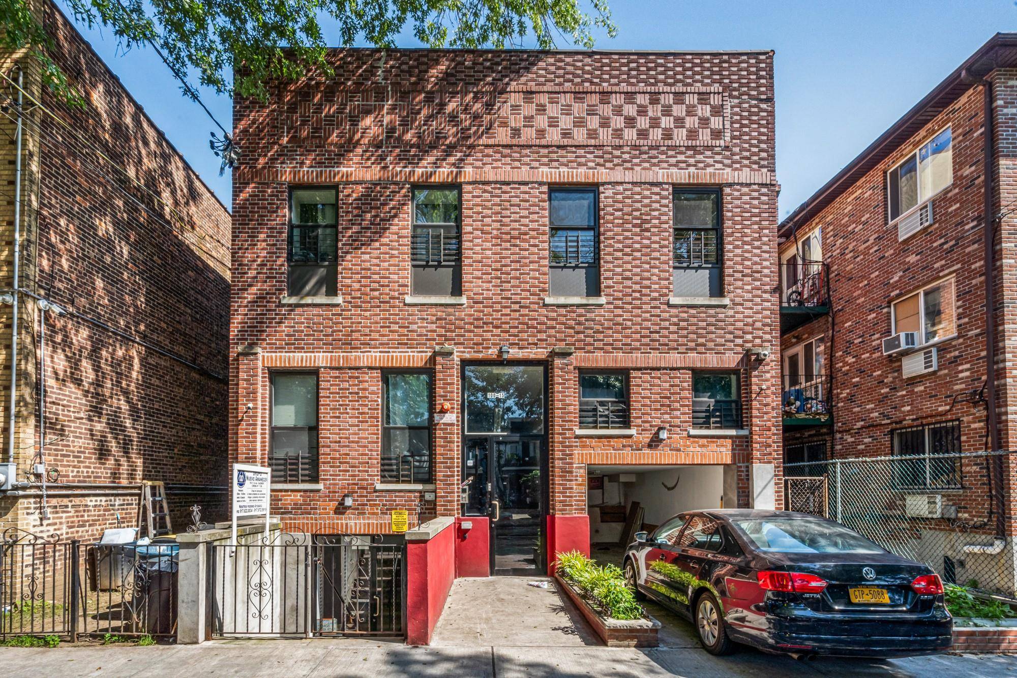 Corona, NY 11368,100-15 34th AVE