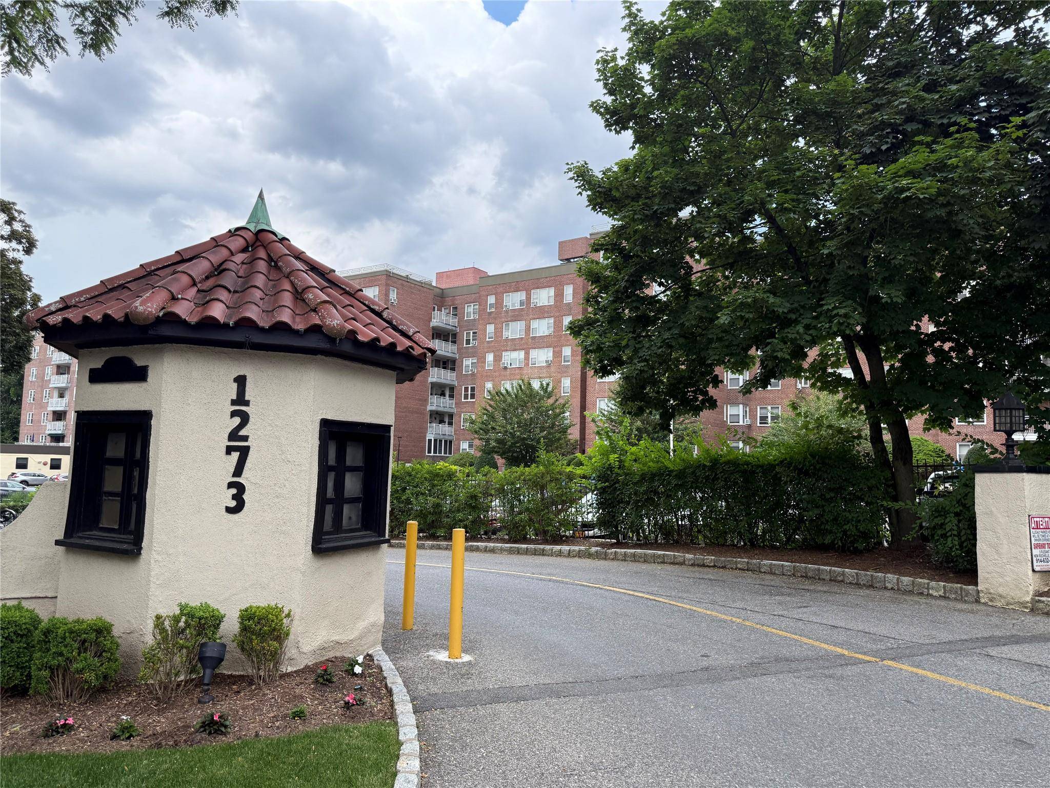 New Rochelle, NY 10804,1273 North AVE #4F-5
