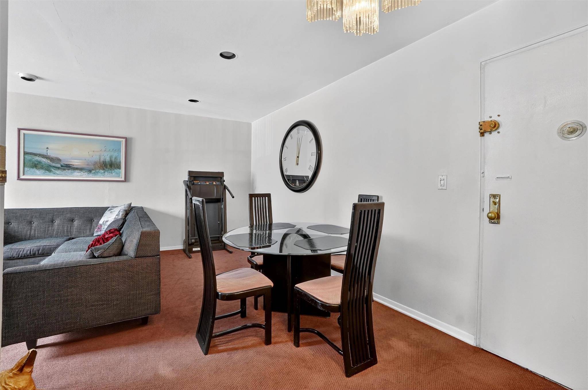 Yonkers, NY 10704,355 Bronx River RD #4B