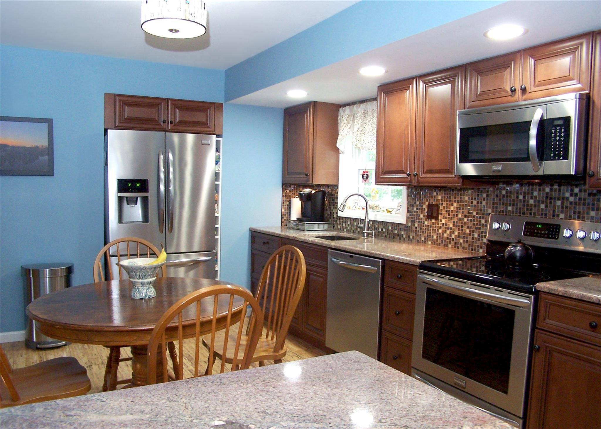 Ronkonkoma, NY 11779,100 Brunswick RD