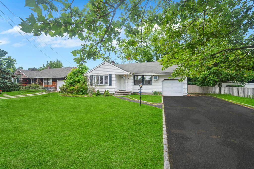 Selden, NY 11784,3 Washington AVE