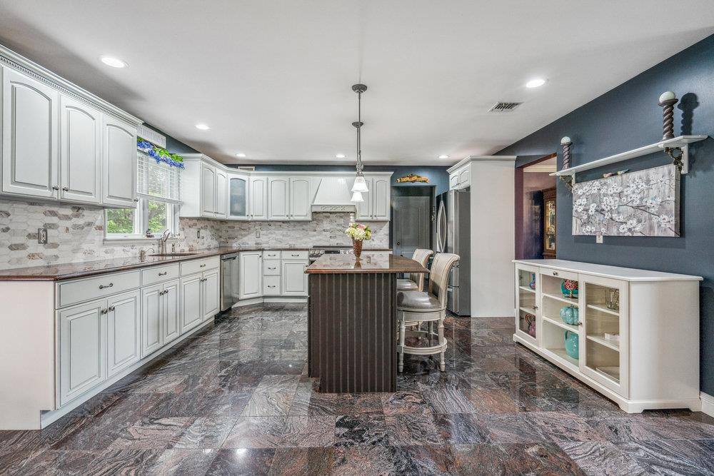 Nesconset, NY 11767,7 Francis ST