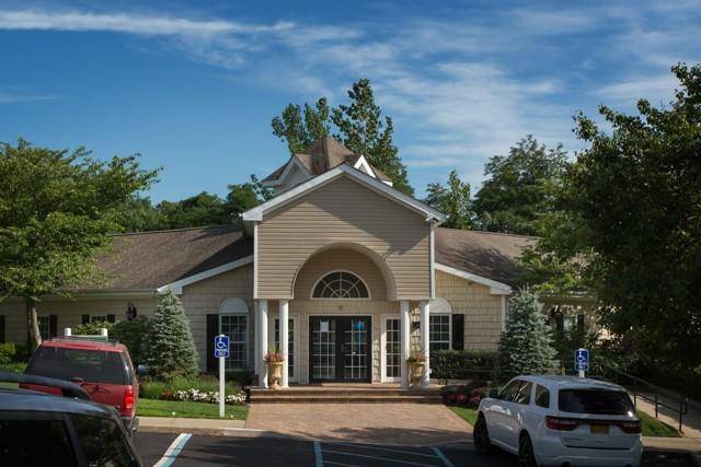 Farmingville, NY 11738,1005 Vista View DR #1005