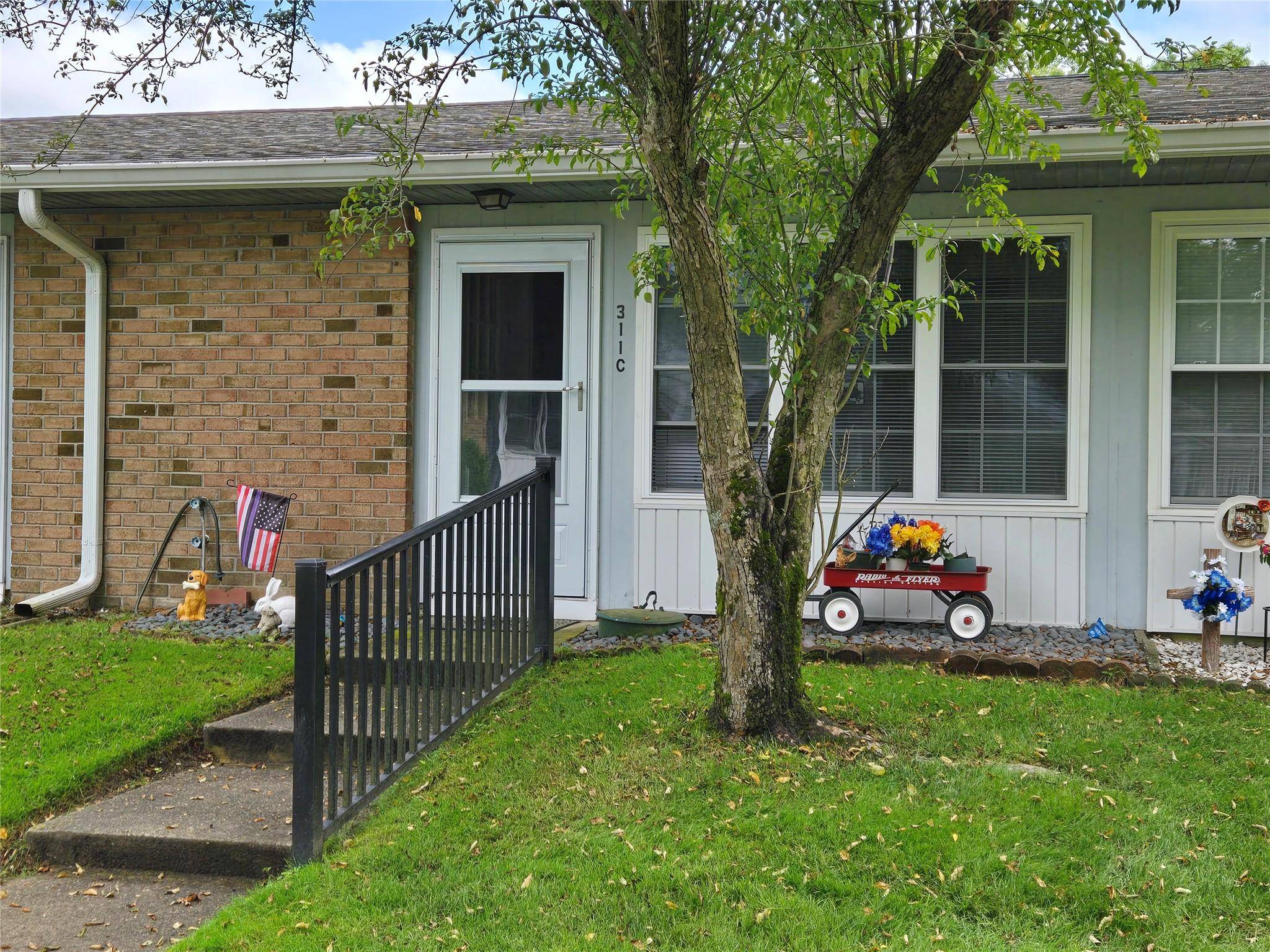 Ridge, NY 11961,311 Woodbridge DR #311-C
