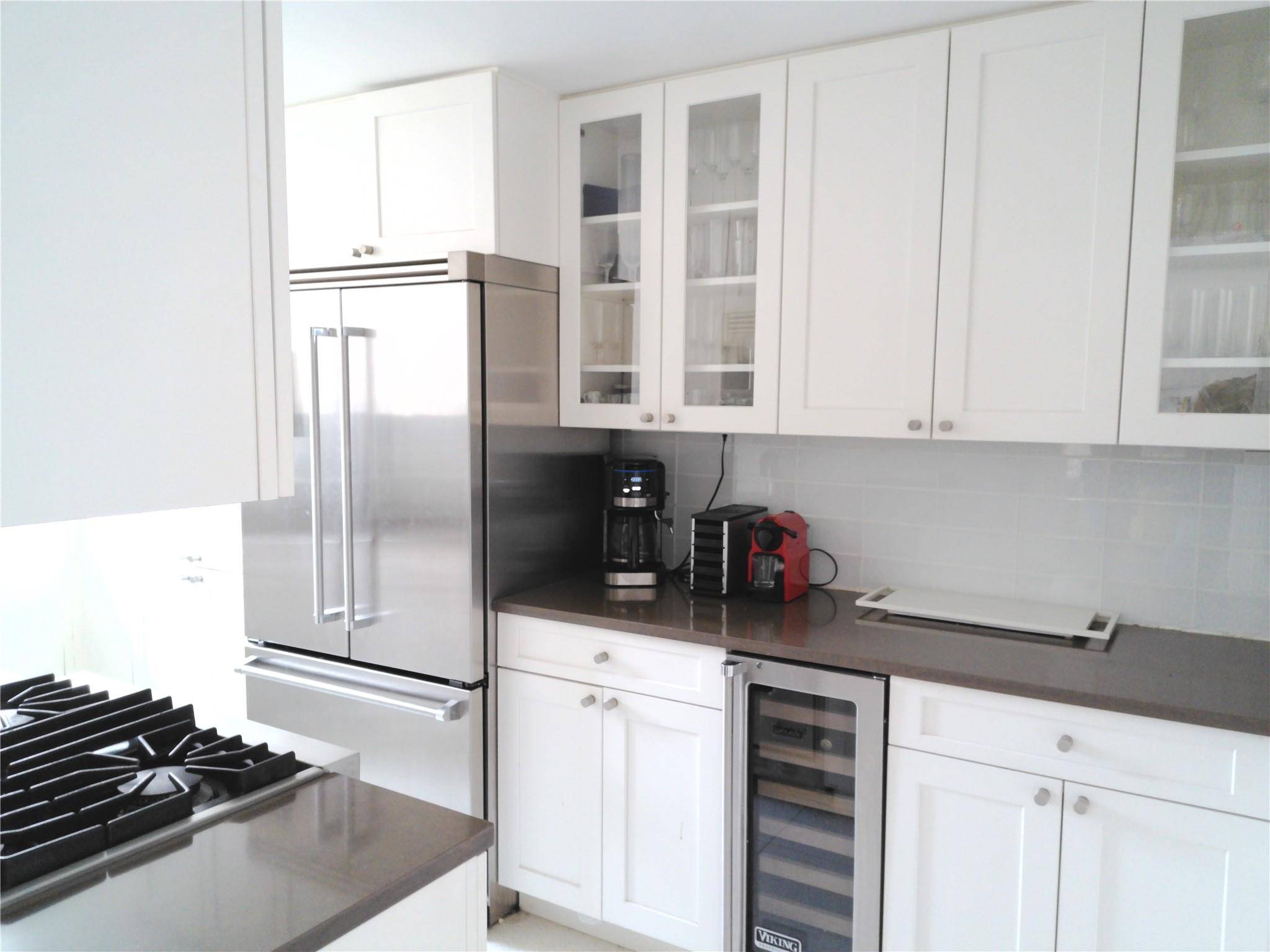 New York (manhattan), NY 10065,200 E 66th ST #B1503
