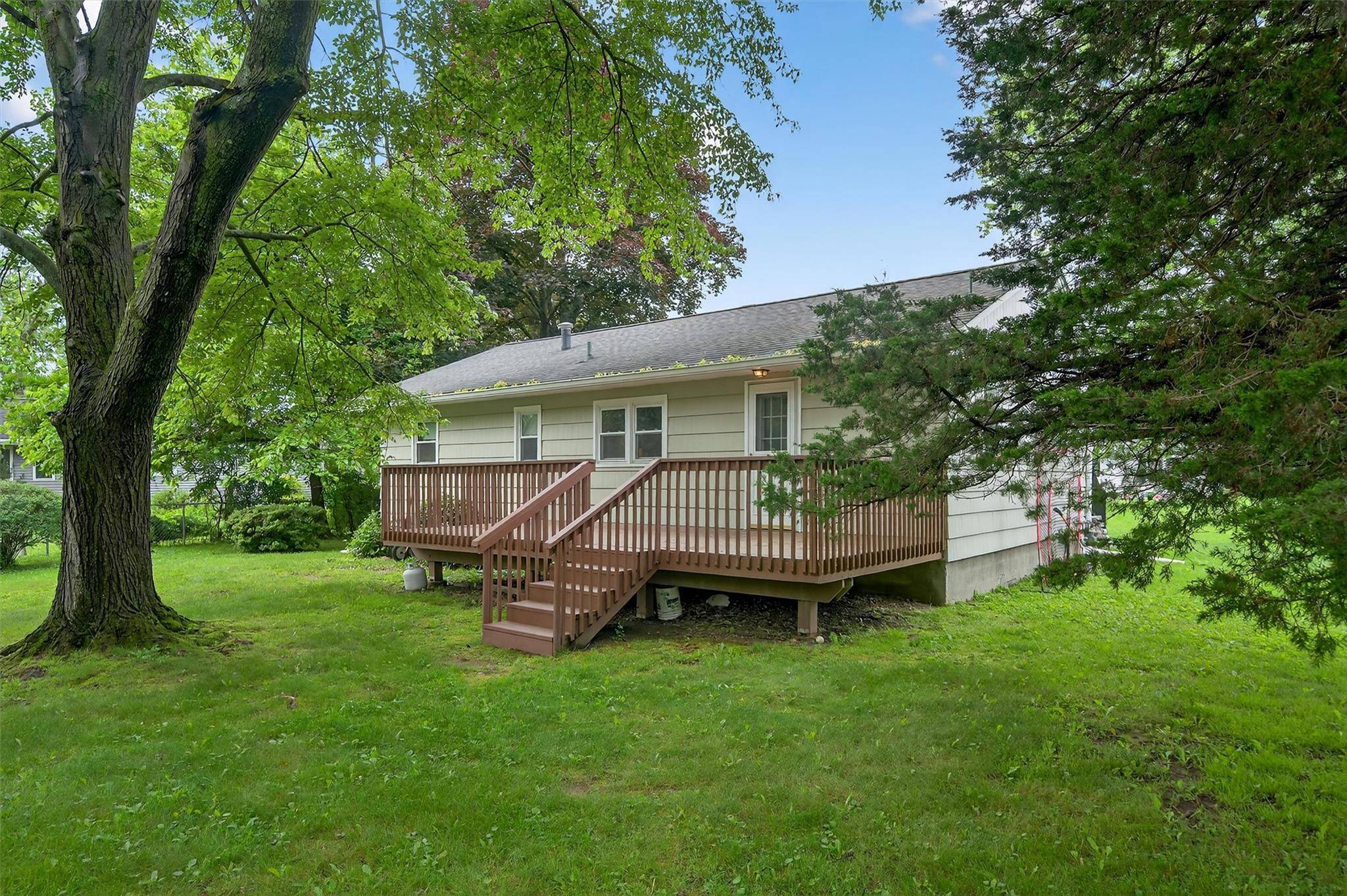New Windsor, NY 12553,14 Provost DR
