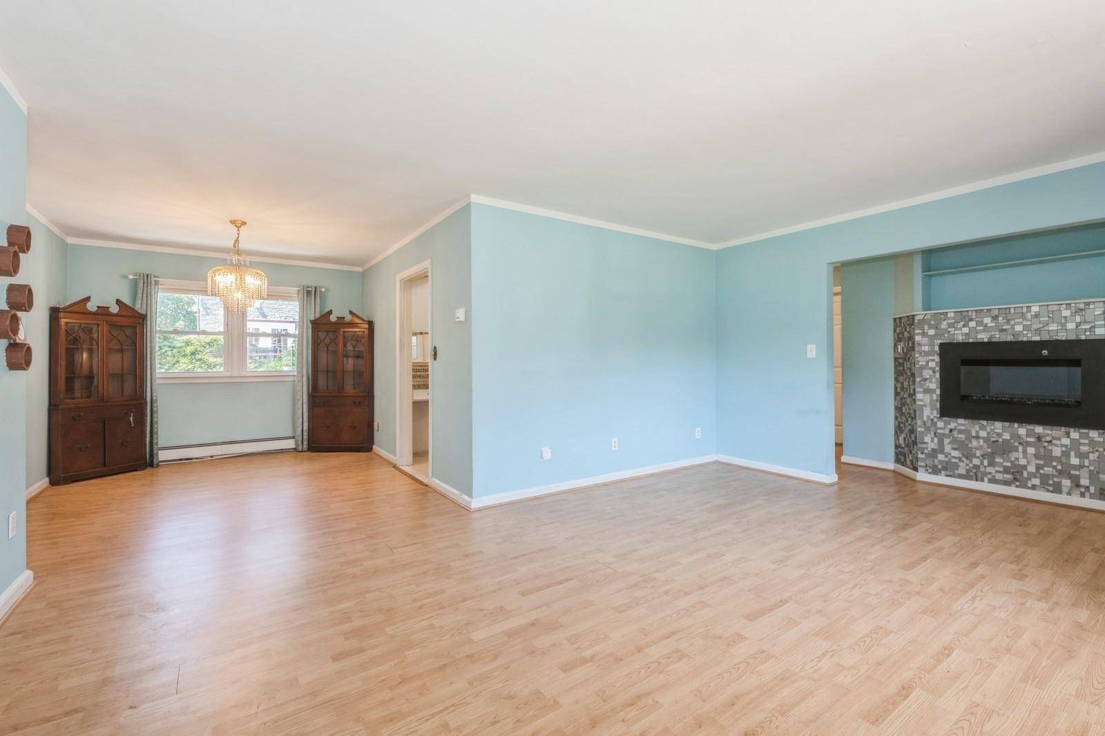 West Hempstead, NY 11552,306 Garfield AVE