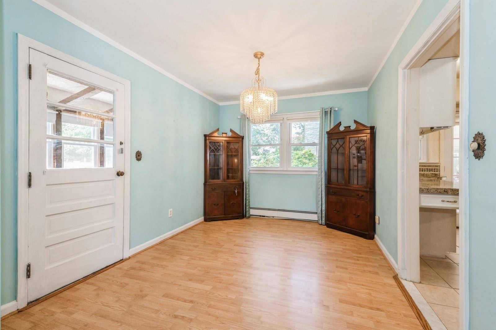 West Hempstead, NY 11552,306 Garfield AVE