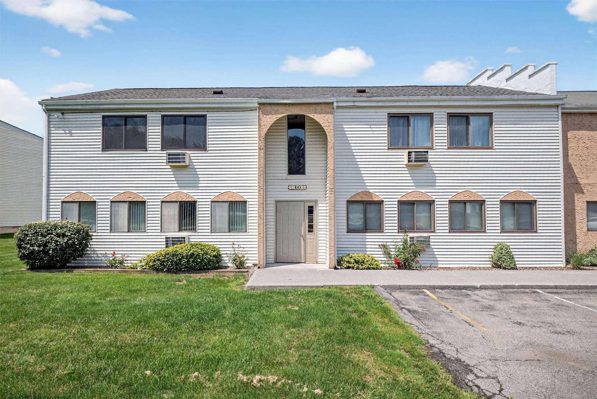 Wappingers Falls, NY 12590,16 Scarborough LN #C