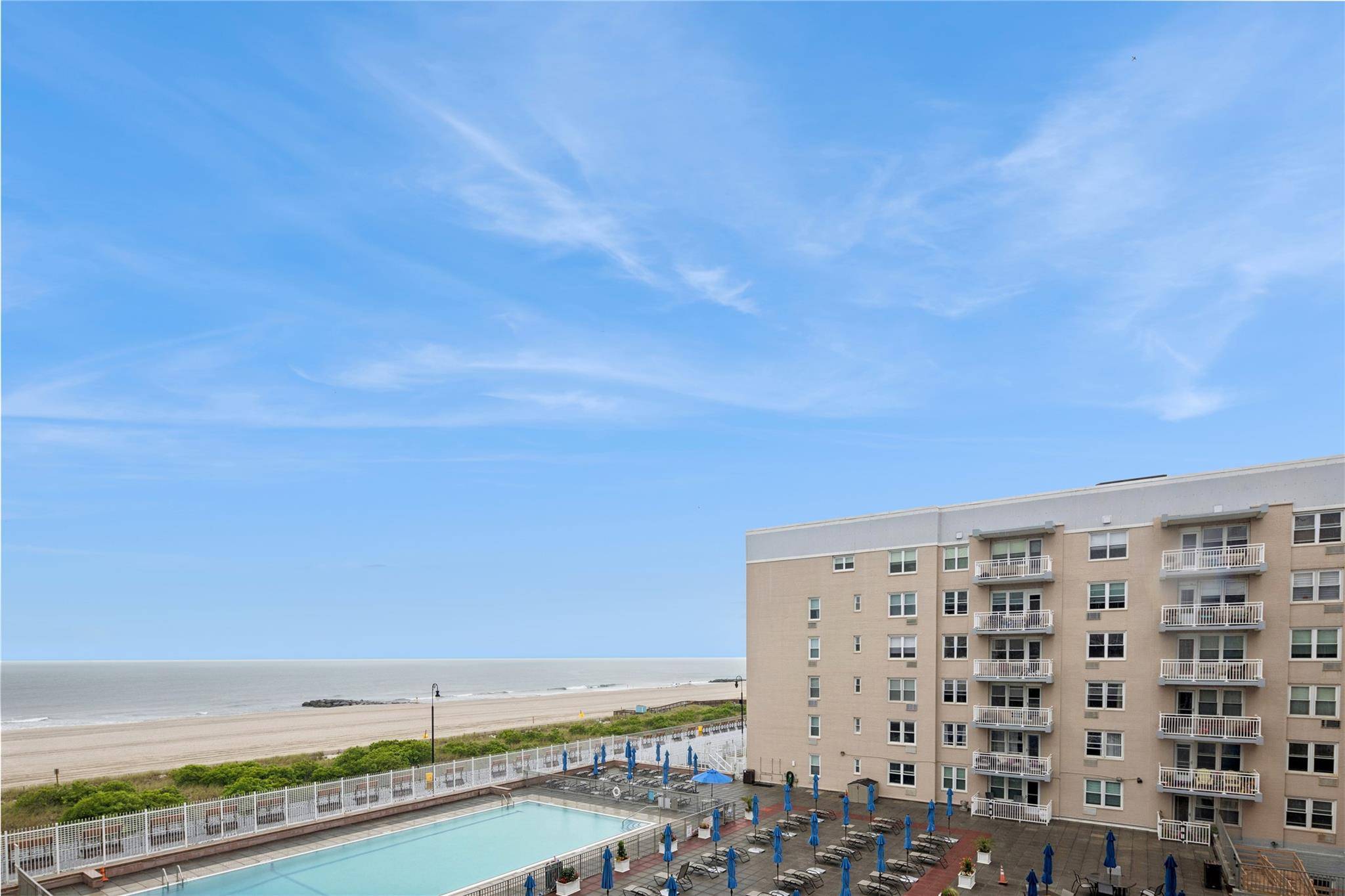 Long Beach, NY 11561,522 Shore RD #4J