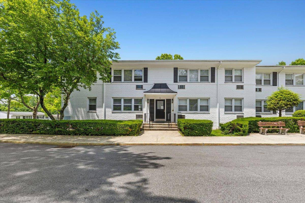 Rye Brook, NY 10573,24 N Ridge ST #24-A
