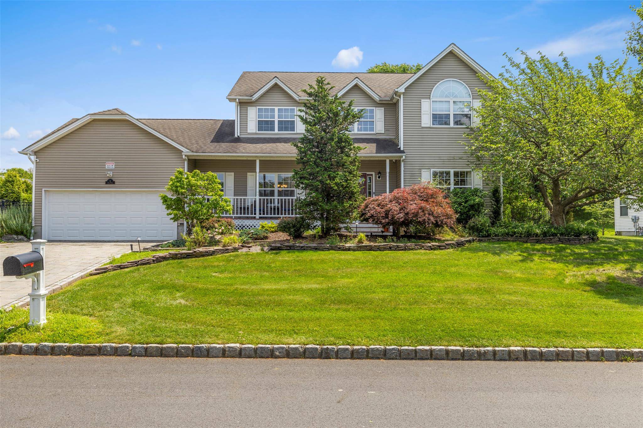 Chester, NY 10918,9 June RD