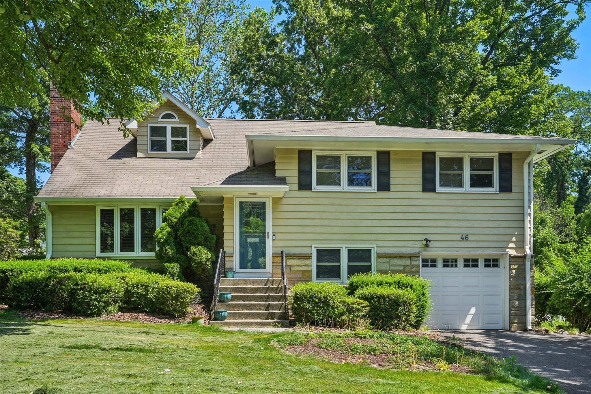 New City, NY 10956,46 Red Hill RD